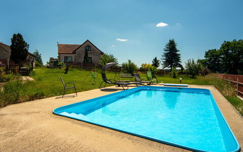 Filip: Bleu, Piscine, Loisir, Recours, Ferme, Biens, Aménagement Paysager, Arrière-Cour, Eco Hôtel, Villa