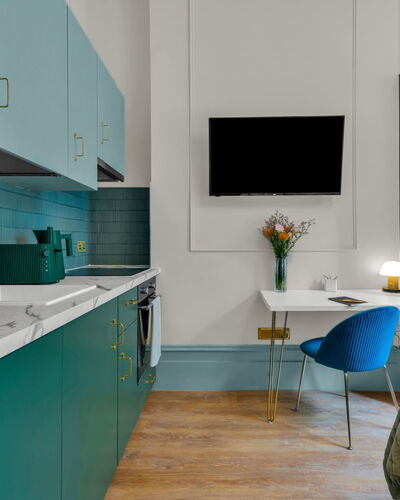 Kensington Studio 306.2