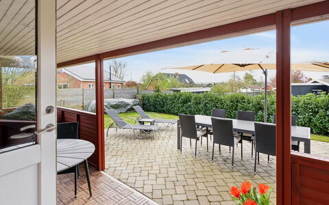Safina - 100M from the Sea: Meubles, Design Intérieur, Sol, Sol, Plafond, Pièce, Chaise, Table, Appartement, Table Cuisine Et Salle A Manger