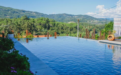 Rio Lima Retreat: Ciel, L'Eau, Ressources En Eau, Plante, Montagne, Nuage, Piscine, Bleu Azur, Végétation, Arbre