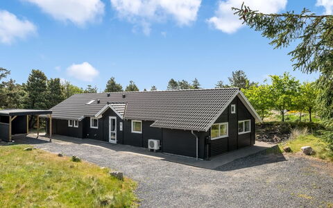 Jeldrik - 1.5Km from the Sea: Maison, Toit, Domicile, Chalet, Cabanon, Batiments Jardin, Siding, Cour, Cabane En Rondins, Cabane