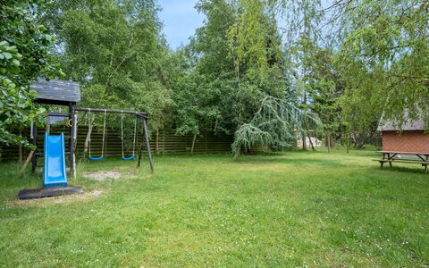 Rajka - 800M from the Sea: Bois, Toit, Architecture, Domicile, Maison, Chalet, Siding, Dur, Pente, Biens