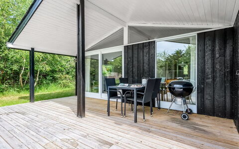 Krum - 250M from the Sea: Bois, Toit, Architecture, Domicile, Maison, Chalet, Siding, Dur, Pente, Biens