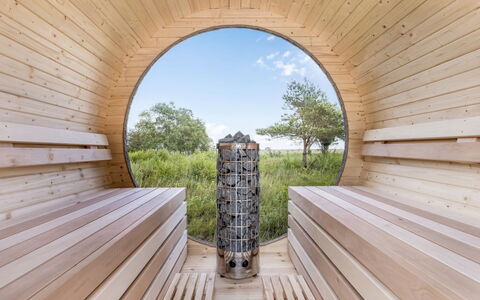 Griselda - 400M from the Sea: Bois, Domicile, Porche, Plate-Forme, Dur, Toit, Tache De Bois, Parquet, Eco Hôtel