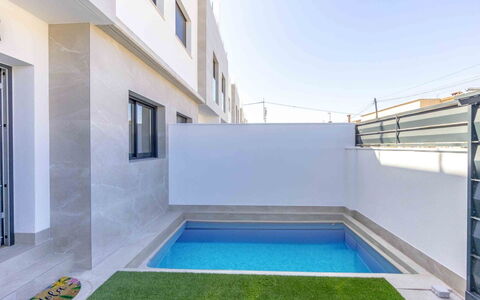 Green Garden Ii: Hacienda, Recours, Hôtel