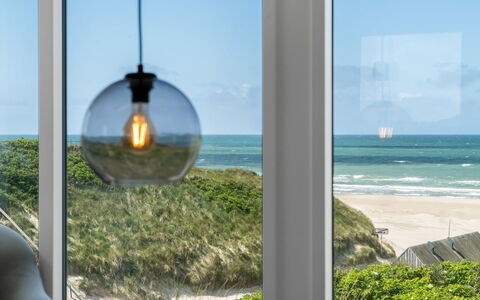 Fatlinda - 50M from the Sea: Plafond, Sol, Design Intérieur, Sol, Composite, Meubles, Recours, Hôtel, Conception, Daylighting