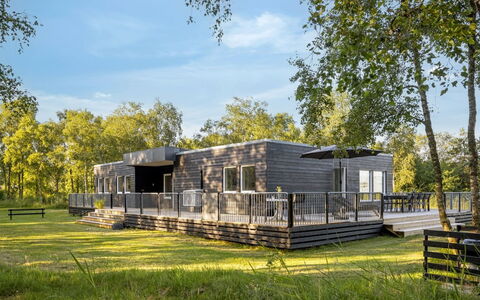 Thorbiorn - from the Sea: Toit, Maison, Domicile, Chalet, Porte, Siding, Plate-Forme, Porche, Planche, Dur