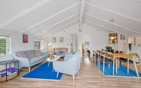 Orm - 2.3Km from the Sea: Chalet, Cabanon, Cabane, Ferme, Prairie, Cabane, Grange, Cabane En Rondins, Batiments Jardin
