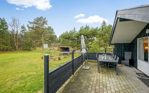 Orm - 2.3Km from the Sea: Chalet, Cabanon, Cabane, Ferme, Prairie, Cabane, Grange, Cabane En Rondins, Batiments Jardin