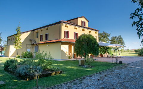 Oasi Casamaras, Brenta River, Wifi, Ac: Plante, Ciel, Bâtiment, Propriété, Fenêtre, Arbre, Maison, Lot Terre, Herbe, Chalet