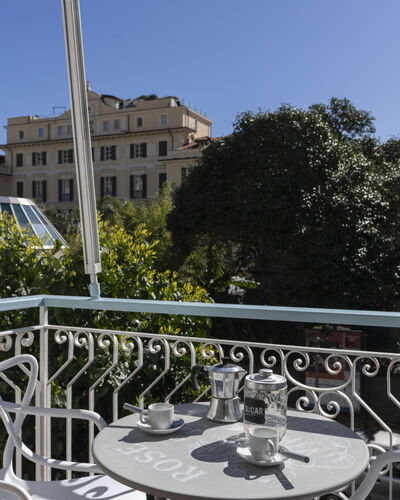 Central Home Carlotta