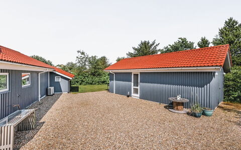 Ingelis - 150M to the Fjord: Sol, Design Intérieur, Bois, Sol, Escaliers, Plafond, Tache De Bois, Parquet, Dur, Balustrade