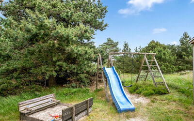 Lieselotte - 2.7Km from the Sea