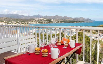 Logement:&nbsp;Graciosa Rojo 274.2