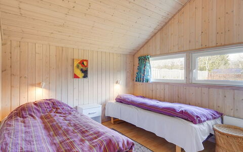 Allita - 12Km from the Sea: Bois, Plafond, Chambre, Domicile, Chalet, Lit, Literie, Dur, Drap De Lit, Planche
