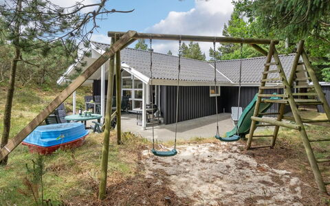 Jannick - 1.5Km from the Sea: Bois, Toit, Architecture, Domicile, Maison, Chalet, Siding, Dur, Pente, Biens