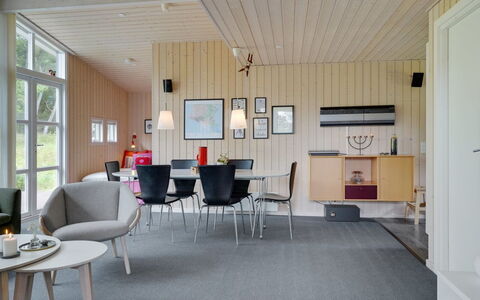 Akkar - 1.8Km from the Sea: Meubles, Design Intérieur, Sol, Sol, Chaise, Plafond, Table, Domicile, Salon, Luminaire