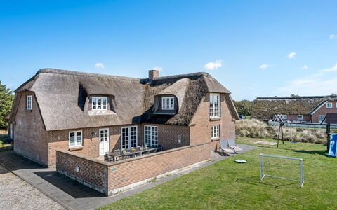 Adia - 300M from the Sea: Chalet, Cabanon, Cabane, Ferme, Prairie, Cabane, Grange, Cabane En Rondins, Batiments Jardin