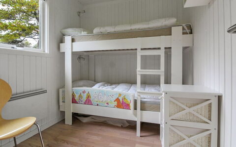 Atla - 2.5Km from the Sea: Maison, Domicile, Chalet, Biens, Cour, Ferme, Siding, Batiments Jardin, Porche