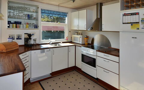 Annalina - 1.1Km from the Sea: Chalet, Cabanon, Cabane, Ferme, Prairie, Cabane, Grange, Cabane En Rondins, Batiments Jardin