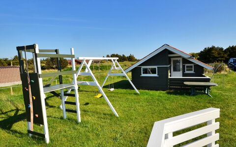 Annalina - 1.1Km from the Sea: Chalet, Cabanon, Cabane, Ferme, Prairie, Cabane, Grange, Cabane En Rondins, Batiments Jardin