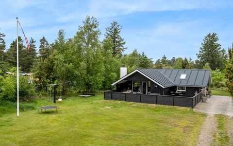 Meinolf - 2Km from the Sea: Bois, Toit, Architecture, Domicile, Maison, Chalet, Siding, Dur, Pente, Biens