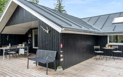Meinolf - 2Km from the Sea