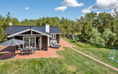 Raili - 1.5Km from the Sea: Chalet, Cabanon, Cabane, Ferme, Prairie, Cabane, Grange, Cabane En Rondins, Batiments Jardin