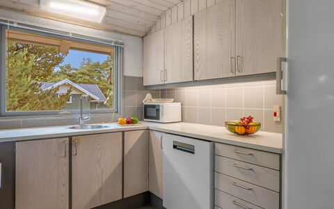 Tala - 4Km from the Sea: Cuisine, Comptoir, Appareil De Cuisine, Principaux Appliance, Cabinetry, Bois, Design Intérieur, Sol, Plafond, Evier