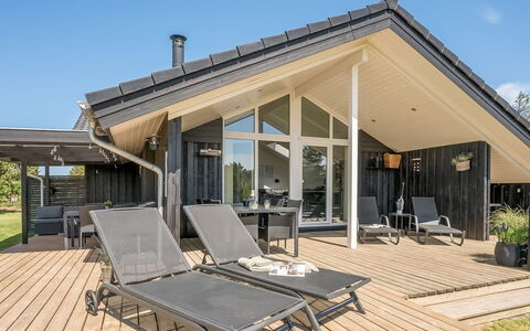 Selima - 300M from the Sea: Bois, Toit, Architecture, Domicile, Maison, Chalet, Siding, Dur, Pente, Biens