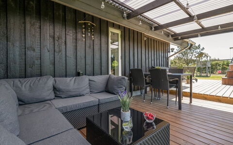 Selima - 300M from the Sea: Bois, Toit, Architecture, Domicile, Maison, Chalet, Siding, Dur, Pente, Biens