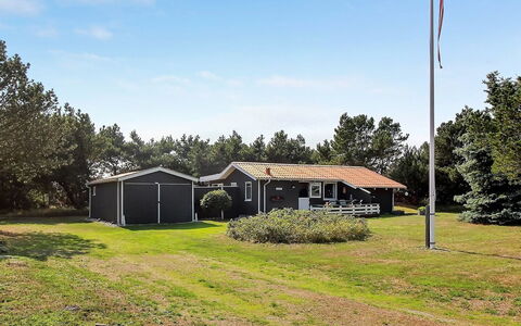 Rokil - 400M from the Sea: Bois, Toit, Architecture, Domicile, Maison, Chalet, Siding, Dur, Pente, Biens