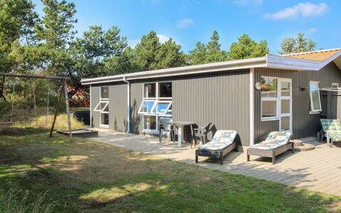 Rokil - 400M from the Sea: Bois, Toit, Architecture, Domicile, Maison, Chalet, Siding, Dur, Pente, Biens