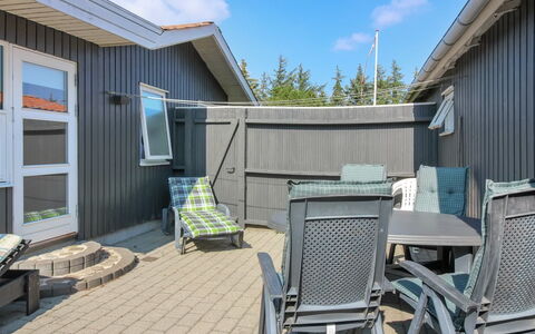 Rokil - 400M from the Sea: Bois, Toit, Architecture, Domicile, Maison, Chalet, Siding, Dur, Pente, Biens