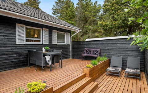 Elske - 1.1Km from the Sea: Bois, Parquet, Sol, Dur, Planche, Tache De Bois, Plate-Forme, Sol, Domicile, Siding