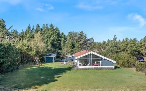 Eltje - 4Km from the Sea: Maison, Toit, Domicile, Chalet, Cabanon, Batiments Jardin, Siding, Cour, Cabane En Rondins, Cabane