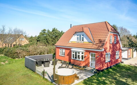Thorlak - 1Km from the Sea: Chalet, Cabanon, Cabane, Ferme, Prairie, Cabane, Grange, Cabane En Rondins, Batiments Jardin