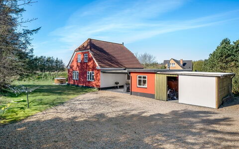 Thorlak - 1Km from the Sea: Chalet, Cabanon, Cabane, Ferme, Prairie, Cabane, Grange, Cabane En Rondins, Batiments Jardin