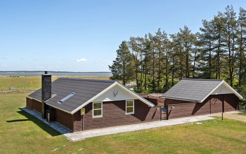 Saila - 500M to the Fjord: Domicile, Chalet, Porte, Biens, Ombre, Siding, Dur, Batiments Jardin, Porche, Conception