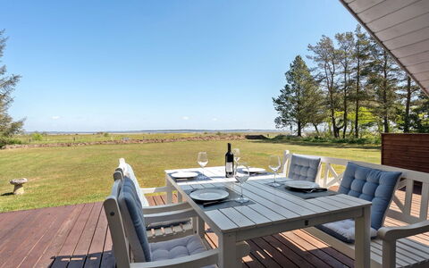 Saila - 500M to the Fjord: Domicile, Chalet, Porte, Biens, Ombre, Siding, Dur, Batiments Jardin, Porche, Conception