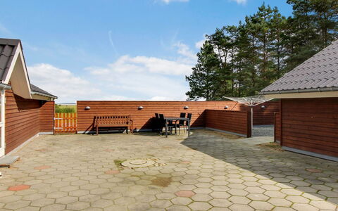 Saila - 500M to the Fjord: Domicile, Chalet, Porte, Biens, Ombre, Siding, Dur, Batiments Jardin, Porche, Conception