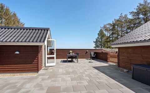 Saila - 500M to the Fjord: Domicile, Chalet, Porte, Biens, Ombre, Siding, Dur, Batiments Jardin, Porche, Conception