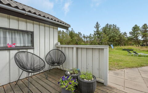 Gorazd - 1.2Km from the Sea: Bois, Toit, Architecture, Domicile, Maison, Chalet, Siding, Dur, Pente, Biens