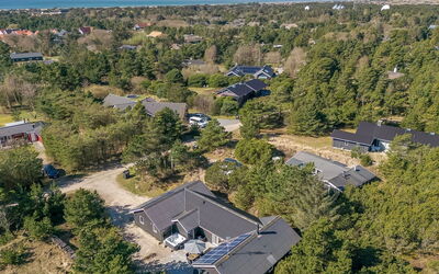 Allen - 1Km from the Sea