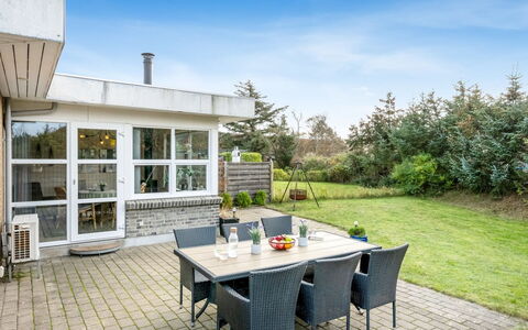 Geert - 900M from the Sea: Chalet, Cabanon, Cabane, Ferme, Prairie, Cabane, Grange, Cabane En Rondins, Batiments Jardin