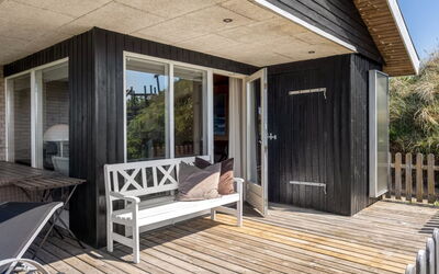 Letje - 500M from the Sea