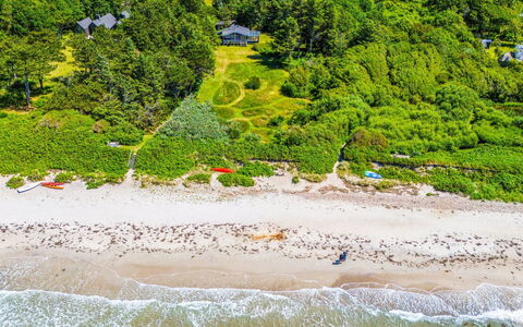 Marius - 30M from the Sea: 