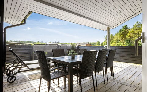 Aleksa - 500M from the Sea: Meubles, Design Intérieur, Sol, Sol, Plafond, Pièce, Chaise, Table, Appartement, Table Cuisine Et Salle A Manger