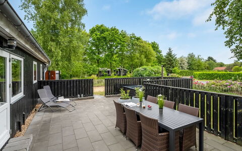 Fridtjof - 550M to the Fjord: Sol, Design Intérieur, Bois, Sol, Escaliers, Plafond, Tache De Bois, Parquet, Dur, Balustrade