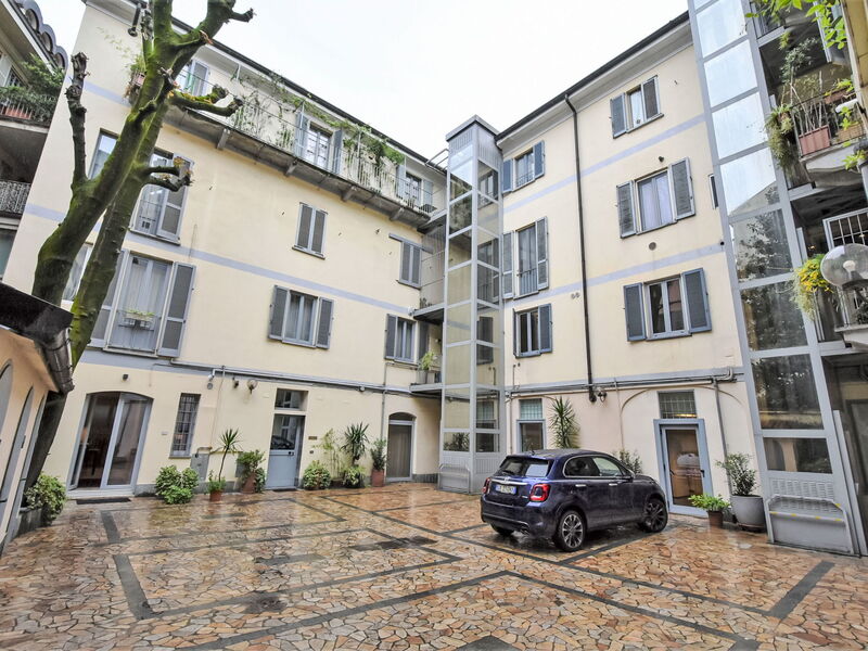 Crocetta Courtyard